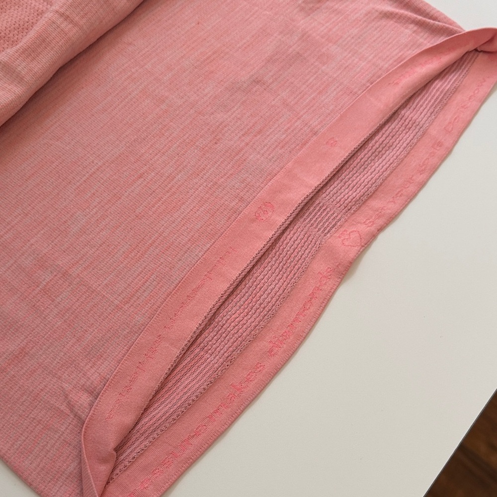 lululemon athletica Coral Pink Short Sleeve Seamless Tee - Picture 4 of 4